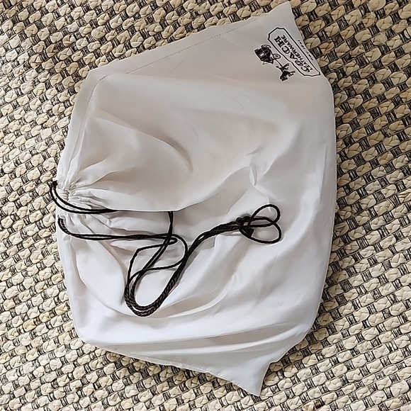 COACH purse - Picture 10 of 10